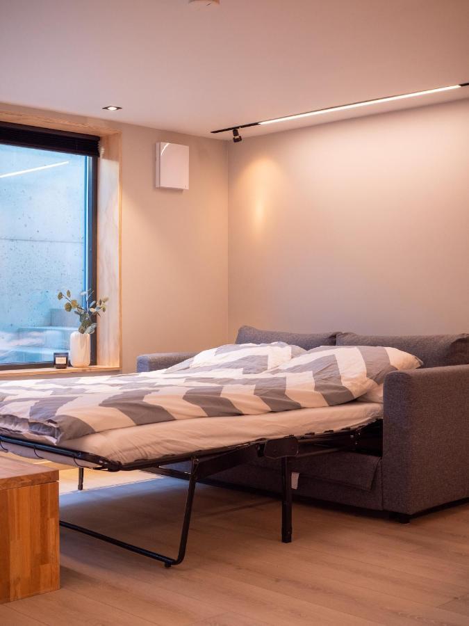 Tastefull And Modern Apartment With Parking ทรอมโซ ภายนอก รูปภาพ
